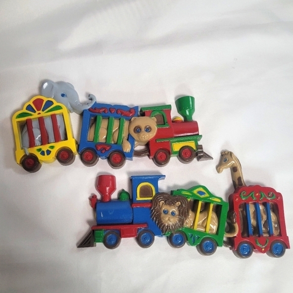 Burwood Other - VTG Burwood Circus Train Wall Hangings Zoo Choo Choo 2 Piece